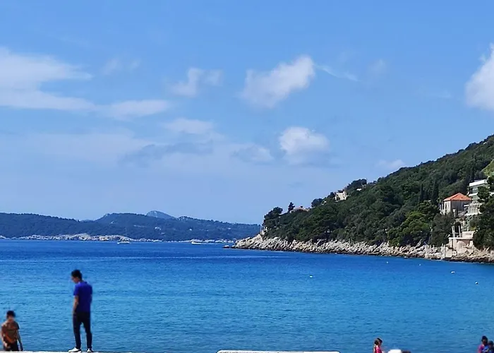 Malena 2+2 アパート *